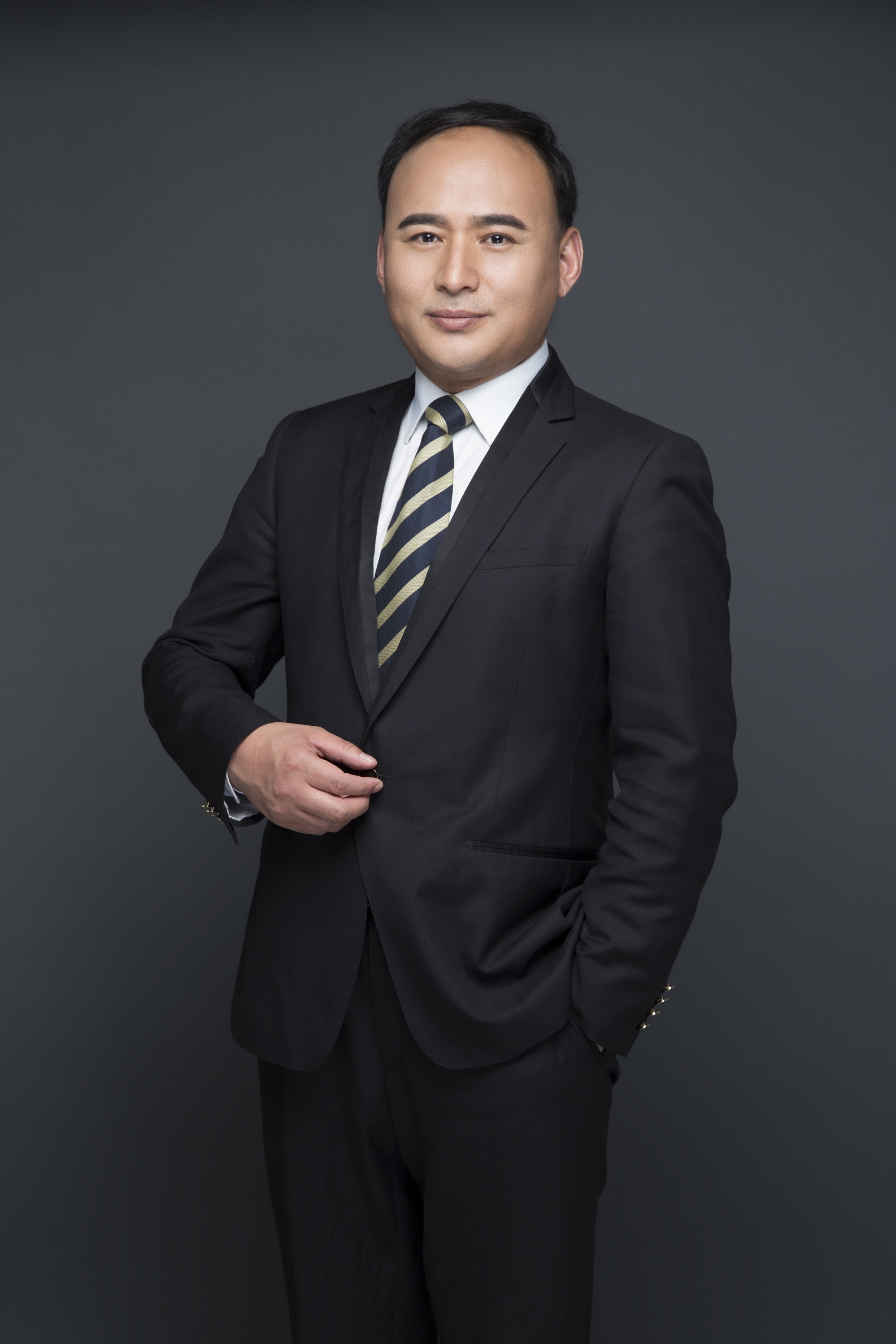 羊海鳌 摄影指导总监
